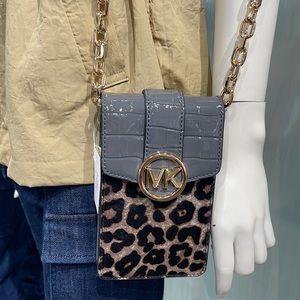 Michael Kors Carmen Small NS Phone XBODY HairCalf
HTHR Gray Multi